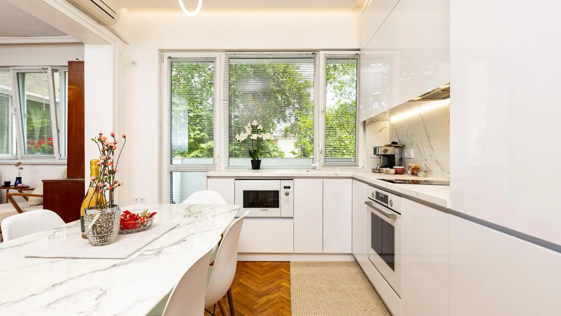 Spacious 2Bd Apartment In Central Plowdiw