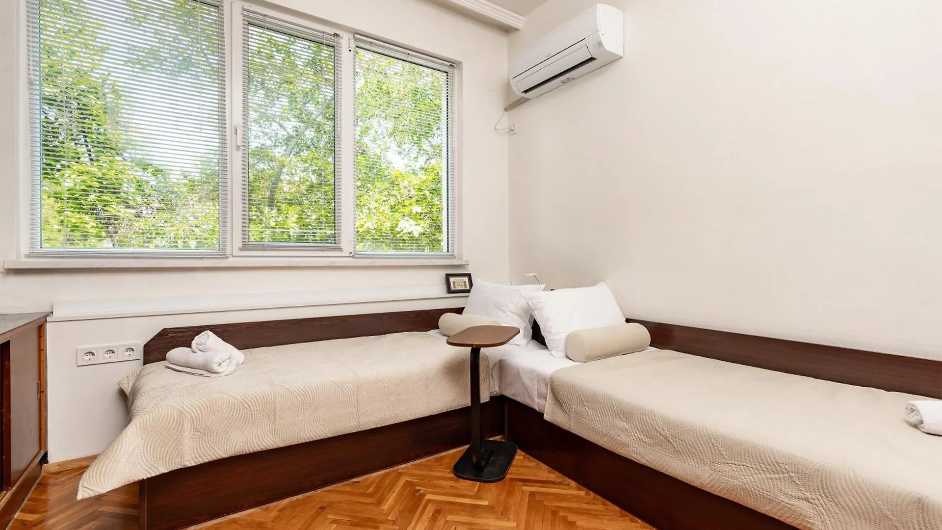 Spacious 2Bd Apartment In Central Plowdiw